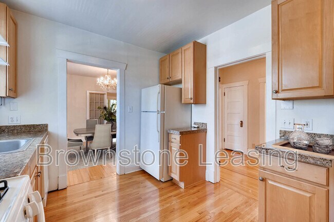 Photo - 867 N Ogden St Unit #2