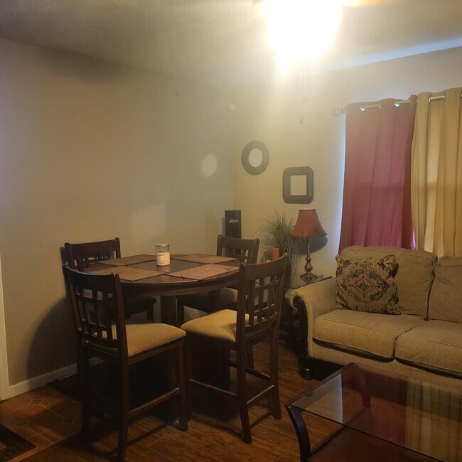 Photo - 2902B Kimberly Ave