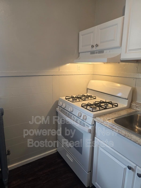 Photo - 64 Hollis St Unit 13