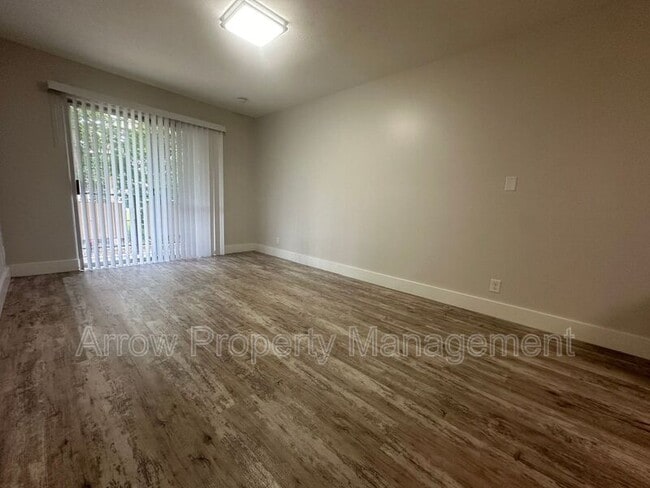 Photo - 2325 S Street Unit 8