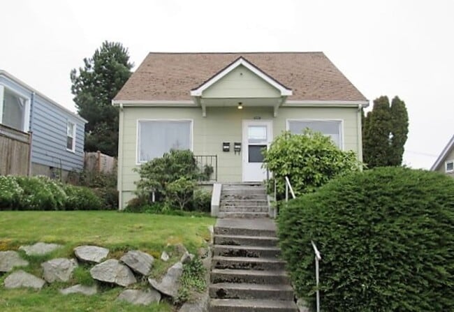 Photo - 4725 35th Ave SW Apartamento Unidad B