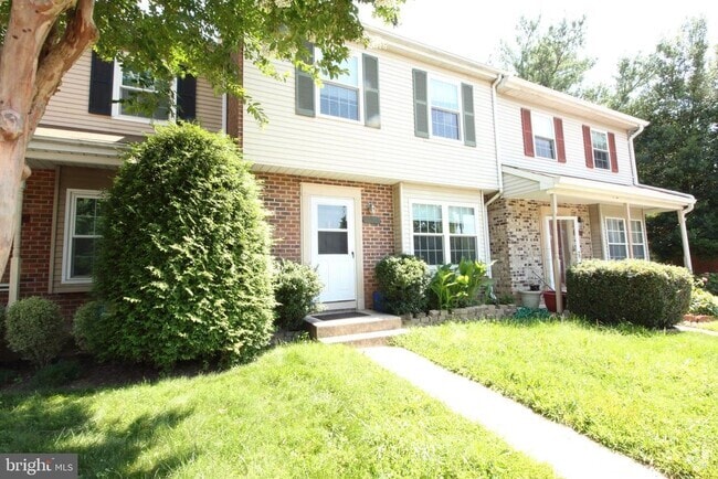 Building Photo - 19539 Fetlock Dr Rental