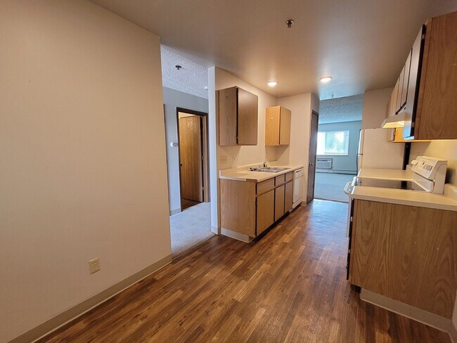 Photo - Riverbend Apartments