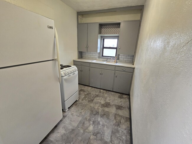 Photo - 313 Shadowrock Dr