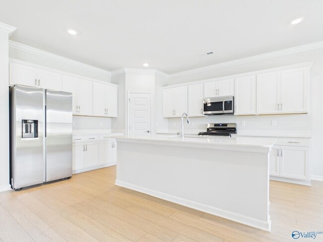 Photo - 307 Susan Lynn Dr