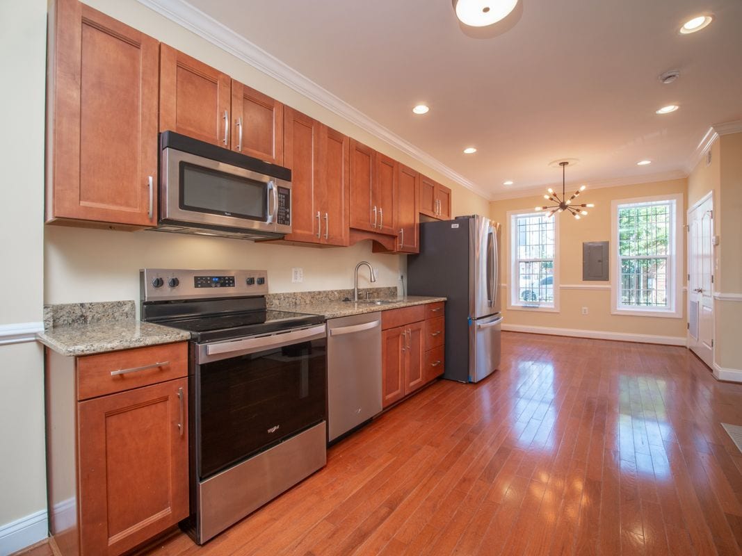 Photo - 648 Newton Pl NW Unit 2
