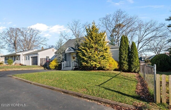 Photo - 173 McKinley Ct