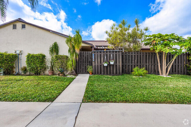 Building Photo - 2503 Waterview Cir Rental