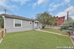 2006 Hays St