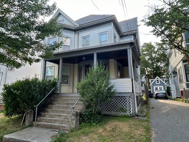 Photo - 50 Dartmouth St Unidad 3 Rental