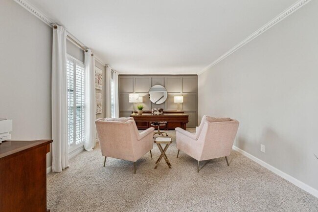 Photo - 5127 Wellshire Pl