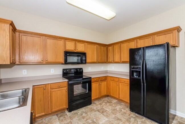 Photo - 1146 Danbrook Dr