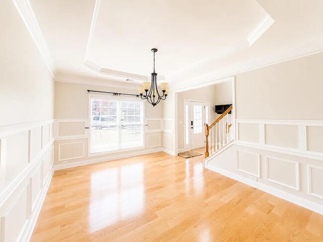 Photo - 10 Lynell Pl