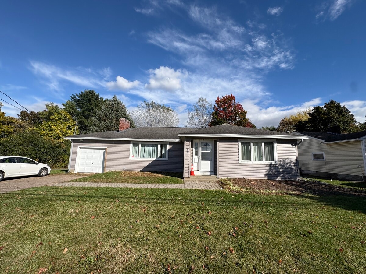 Photo - 168 Spear St