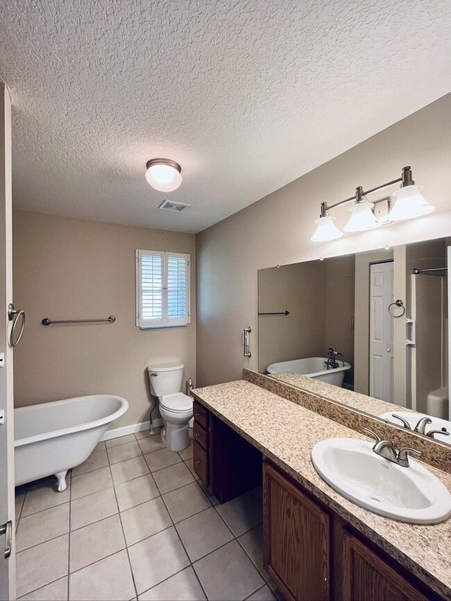 Photo - 273 Hollywood Forest Dr