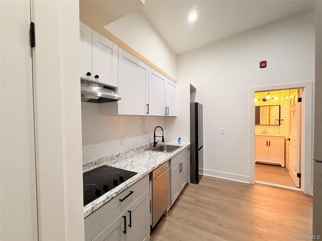 Photo - 91 North St Unit 203