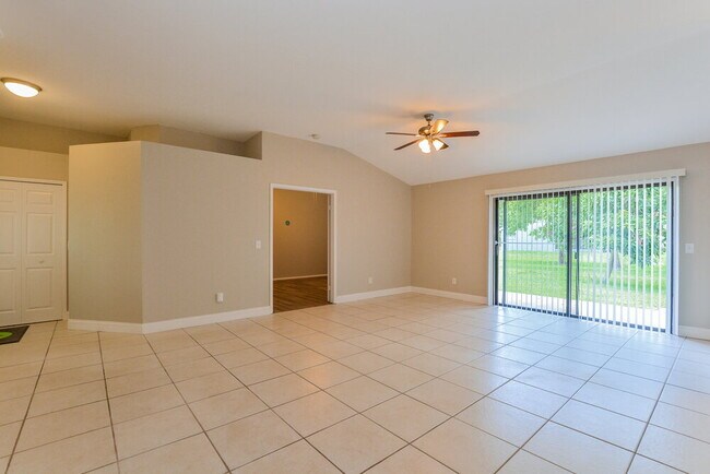Photo - 10119 Pink Carnation Ct