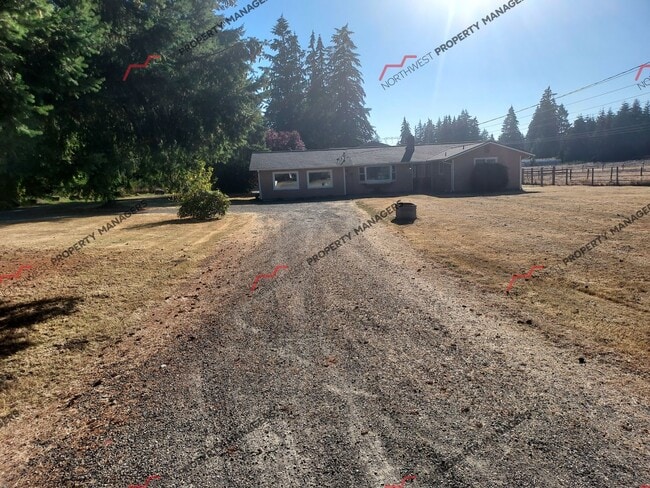 Building Photo - STATUS: AVAILABLE -R137 | $2400.00 + $100.00 flat rate utility surcharge for (W/S)