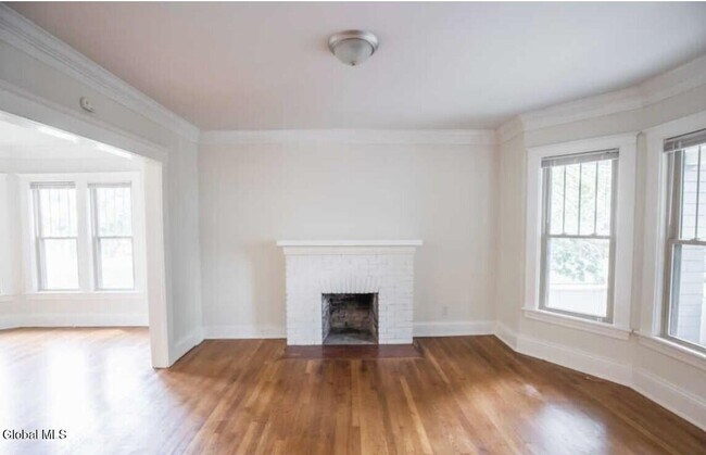 Photo - 2 Woodrow Ct Unidad 1