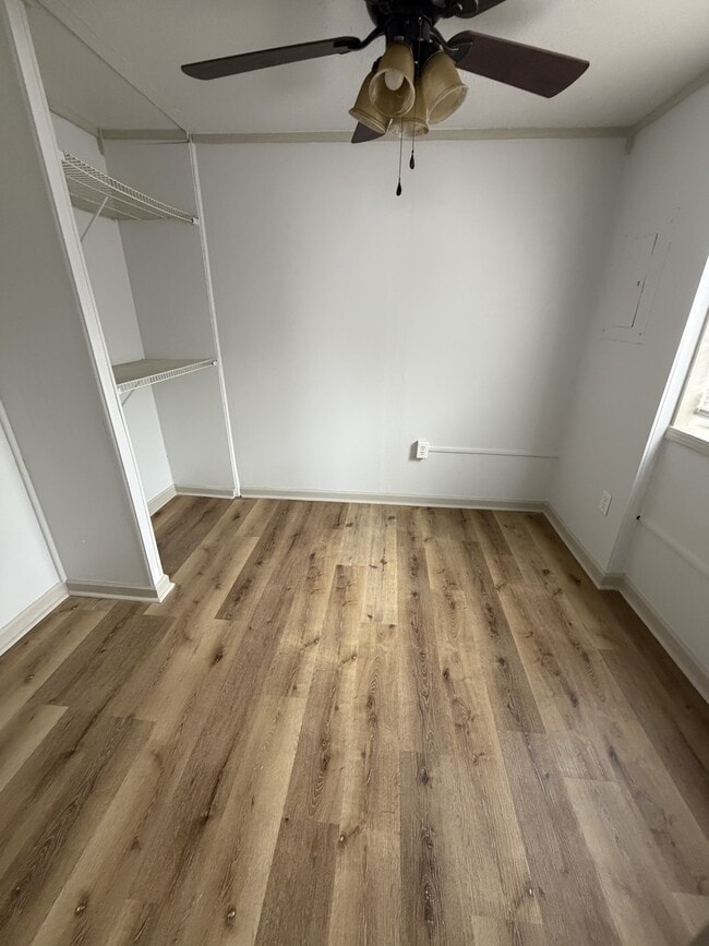 Photo - 1402 Worth St SW