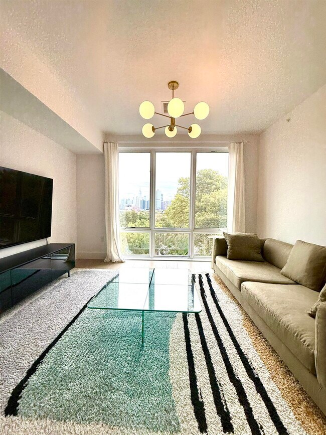 Photo - 348 Baldwin Ave Unit 608