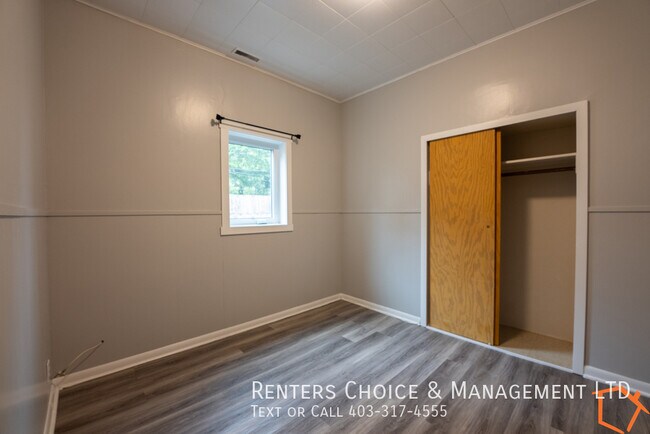 Photo - Unit #3 Unit 3, 5107 44 Ave