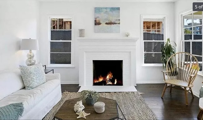 Photo - 2944 Kelton Ave