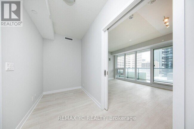 Photo - 2221 Yonge St Unité #1201