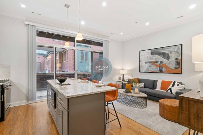 Photo - 1031 W Monroe St