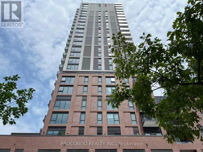 Photo - 10 Oak St Unit 2010