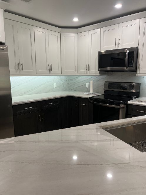 Kitchen - 3470 Pinewalk Dr N Unit #217