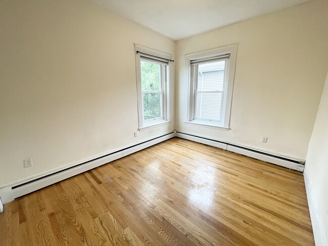 Photo - 94 L St Unit 3