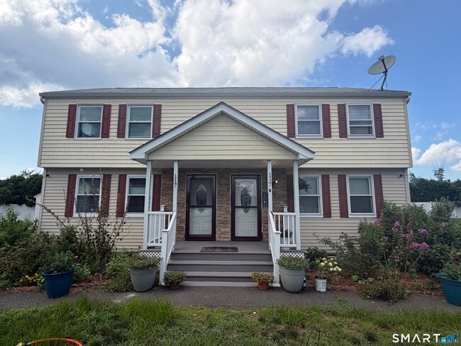 Photo - 117 Footpath Ln