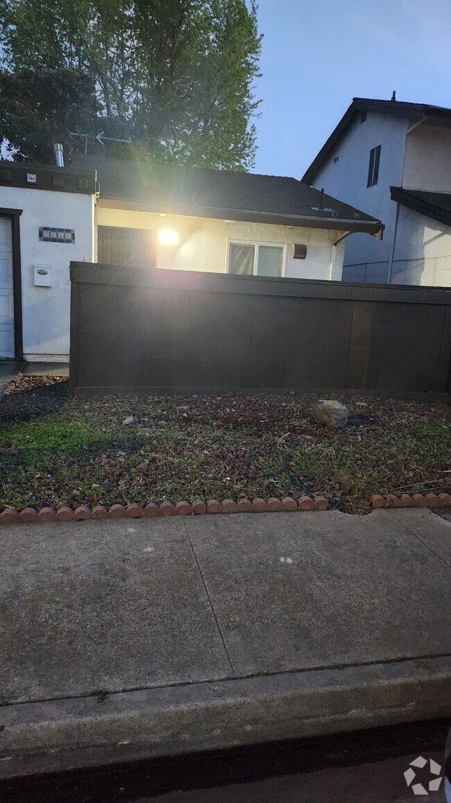 Building Photo - 466 Amador Cir Rental