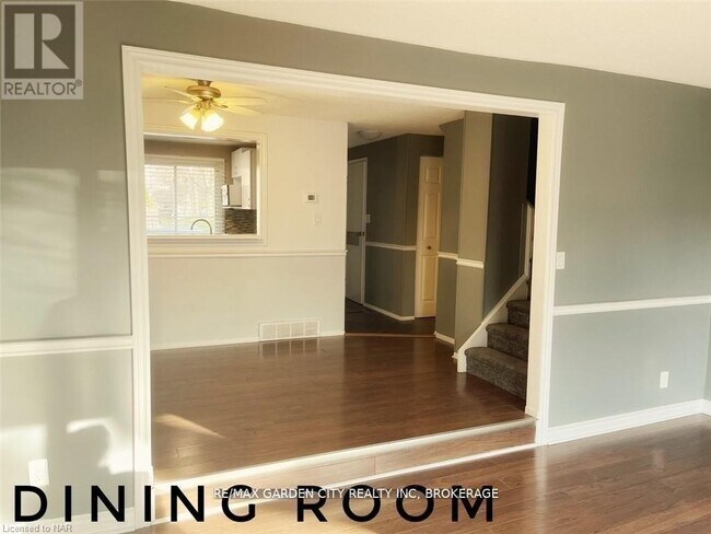 Photo - 50 Lakeshore Rd