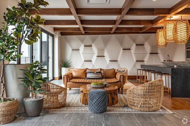 Community room - Green|House Short North
