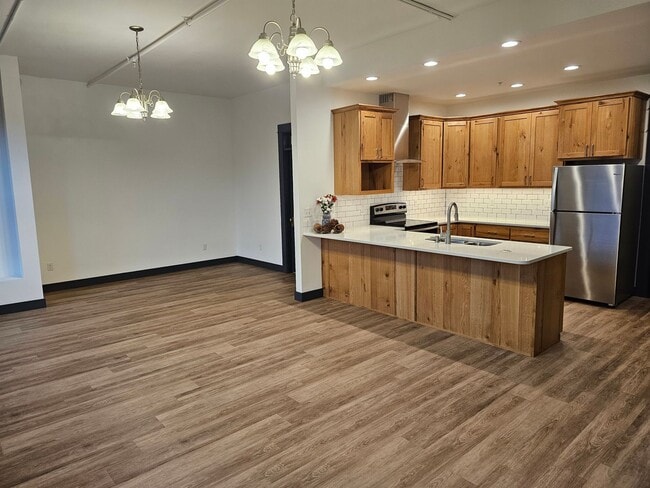 Photo - Genevieve Suites Unit 2A