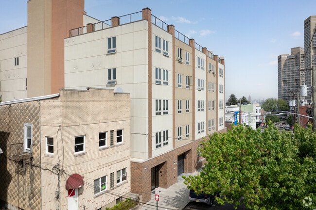 Photo - Green Roof Condominums
