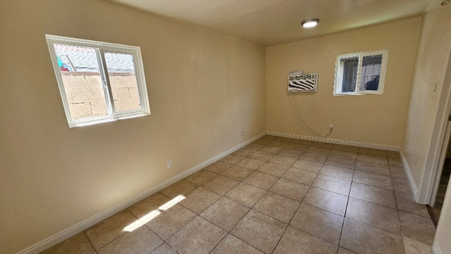 Photo - 13453 1/4 Filmore St Unit 13457 1/2