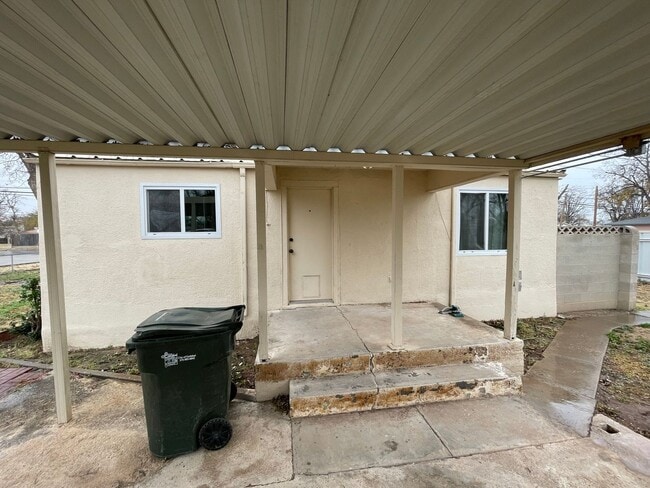 Photo - 3 Bedroom 3 Bath Home