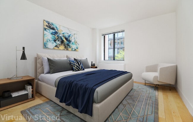 726 Tenth Ave
