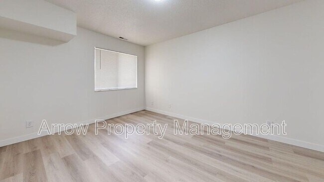 Photo - 201 E Arbor Ave