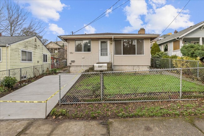 Photo - Bright and Updated Beacon Hill Rambler