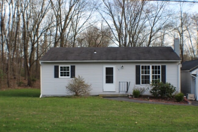 Building Photo - 191 Clay Rd