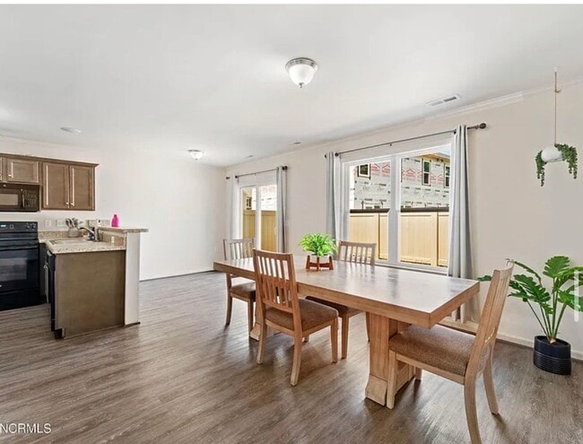 Photo - 243 Boyington Pl Rd
