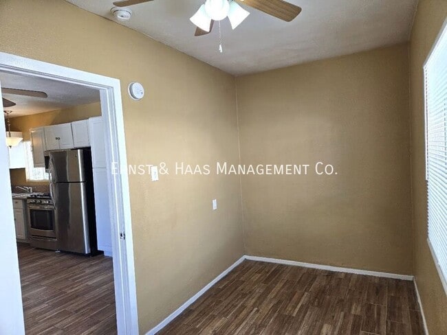 Photo - 337 E 17th St