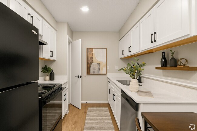 Kitchen - Greenhill Apartments