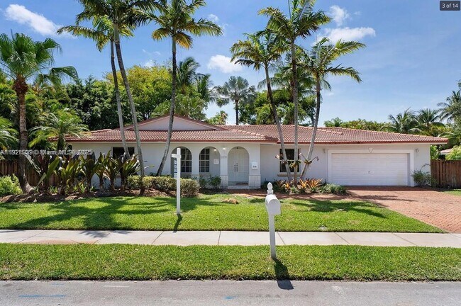 Photo - 8700 SW 64th Ave