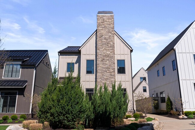Building Photo - 2899 Katmai Dr