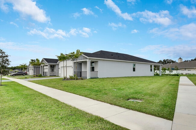 Photo - 8901 Dahlia Cir